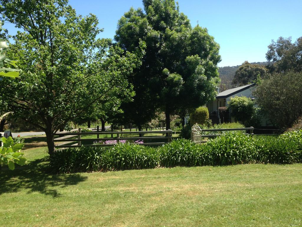 Yarra Glen Bed & Breakfast Екстериор снимка