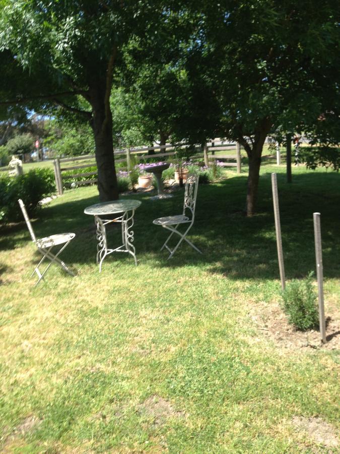 Yarra Glen Bed & Breakfast Екстериор снимка